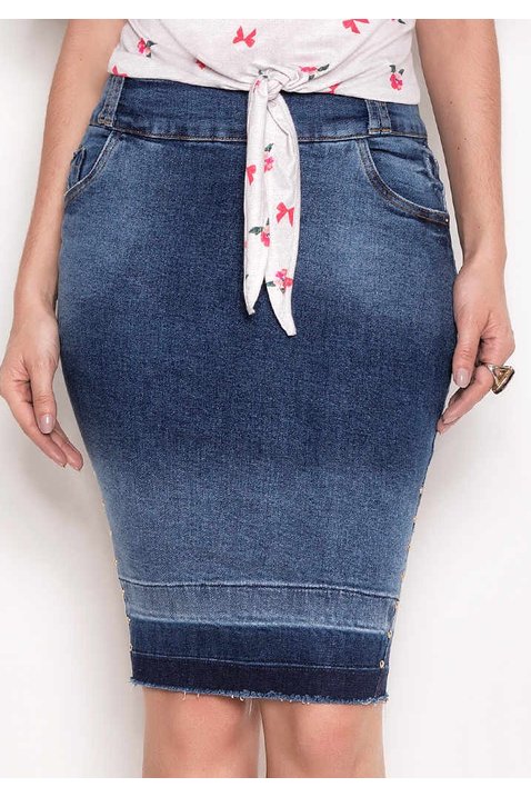 saia jeans barra desfeita com tachinhas laura rosa baixo