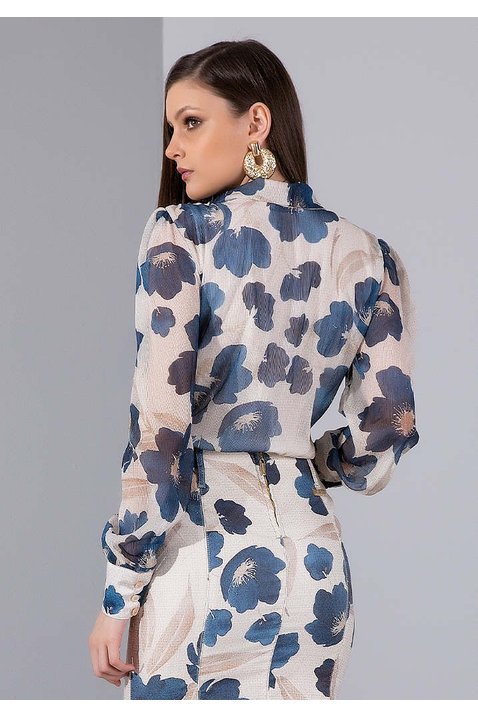 camisa off white floral azul gola laco titanium jeans costas cima