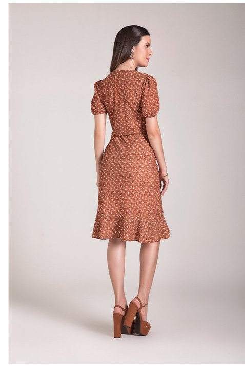 vestido evase estampado em crepe laura rosa costas