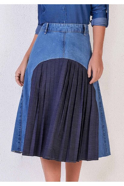 saia evase jeans plissado frontal titanium baixo