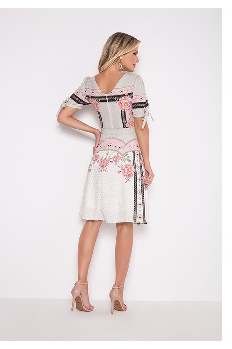 vestido evase estampado com amarracao laura rosa costas