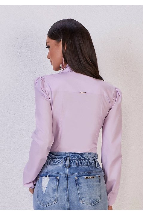 camisa tricoline lilas com pregas frontal titanium jeans costas