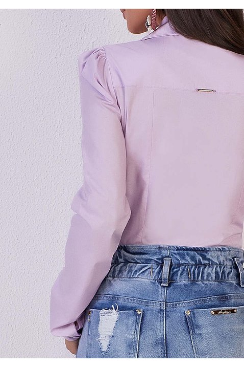 camisa tricoline lilas com pregas frontal titanium jeans costas detalhe