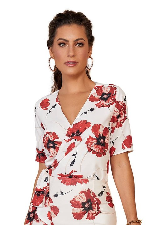 blusa estampada floral vermelha transpassada 3