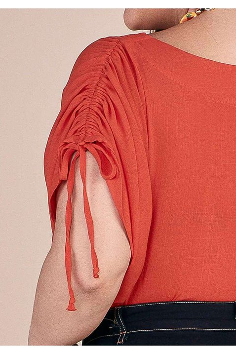 blusa laranja plus detalhe amarracao nos ombros titanium jeans costas cima detalhe zoom