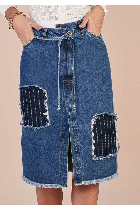 saia evase jeans com cos deslocado e racho frontal titanium
