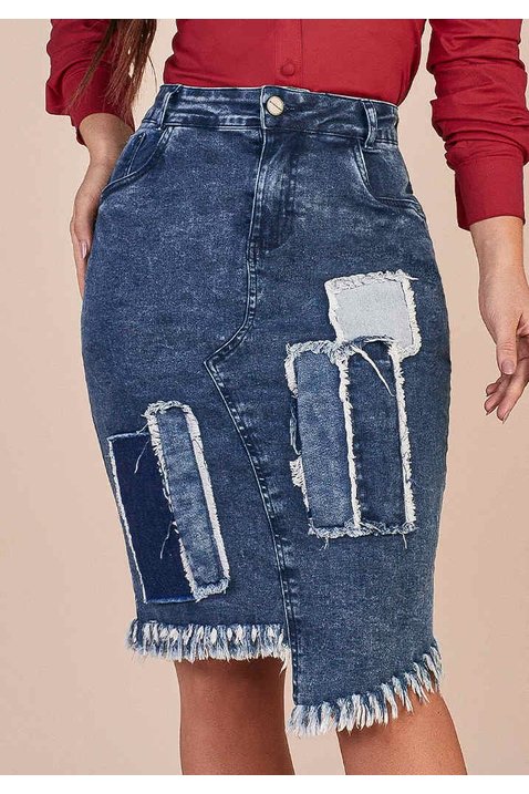 saia jeans recortes e barra assimetrica desfiada titanium baixo
