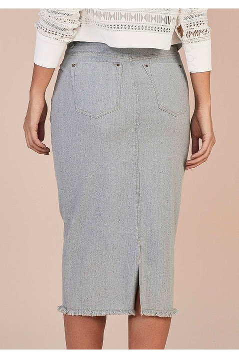 saia jeans cinza botoes frontais barra desfiada titanium costas baixo