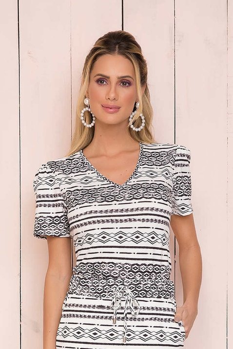 blusa estampada decote v 3
