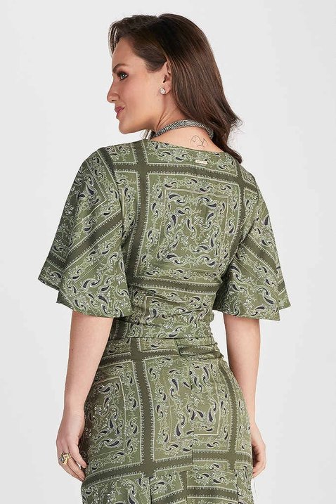 blusa verde estampada 9