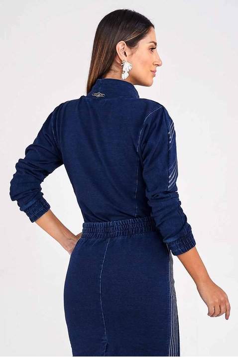 blusa malha denim aplicacao de gel em glitter imperio z costas inteira