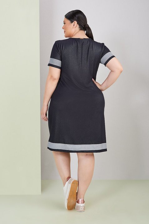 vestido preto reto 8