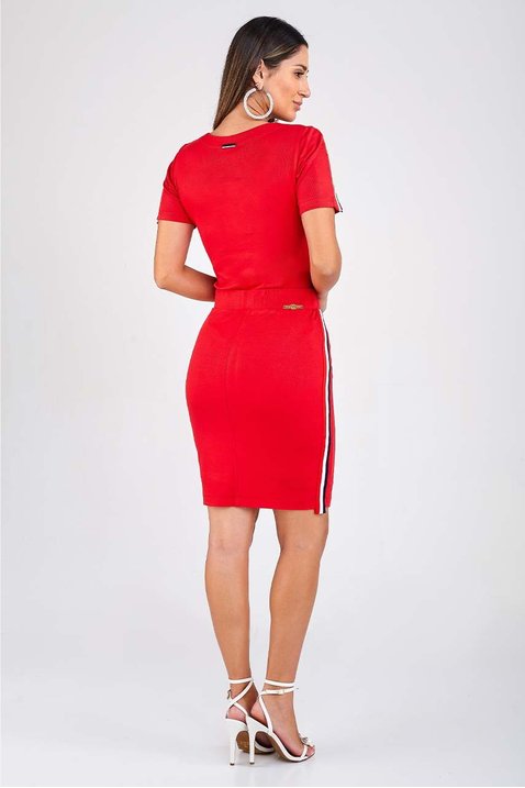 saia lapis vermelha galao lateral imperio z costas corpo