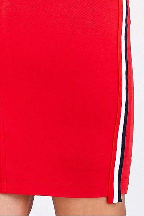 saia lapis vermelha galao lateral imperio z costas detalhe baixo