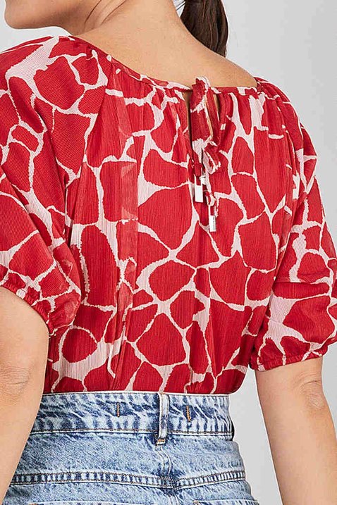 blusa vermelha estampada 9