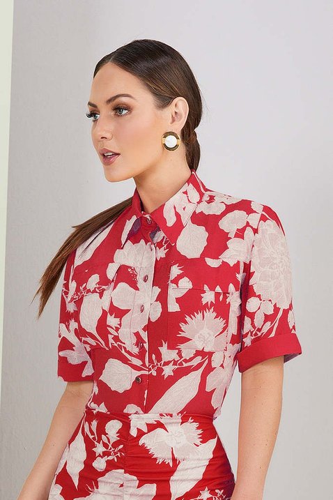camisa vermelha estampada 3