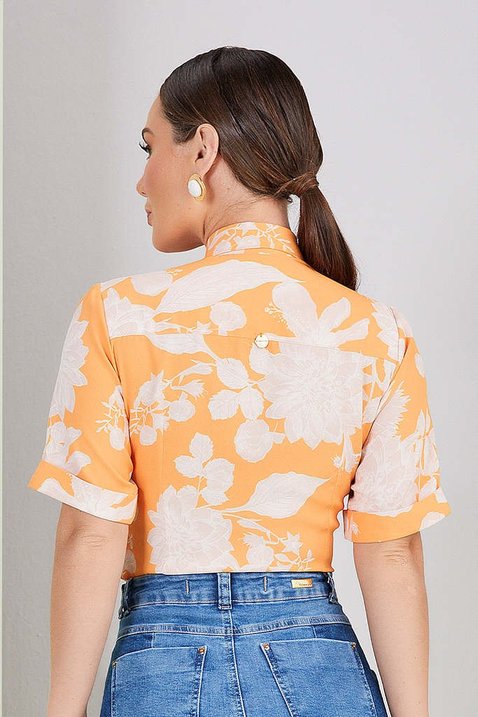 camisa laranja estampada 8