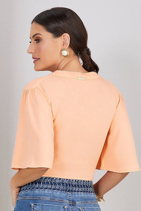 blusa laranja botoes frontais 3