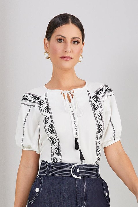 blusa off white bordado industrial 3