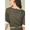 blusa verde decote com abertura 3