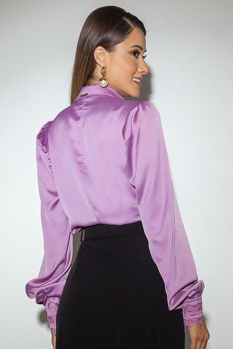 camisa lilas gola deslocada 4