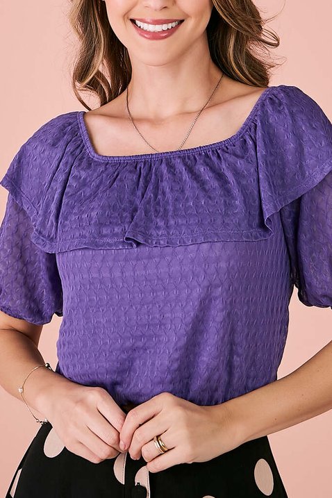 blusa roxa com babados 3