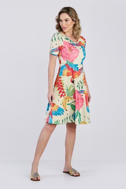 vestido com maio e short moda praia modesta com tecido proprio para entrar na agua protecao solar uv50 epulari 10