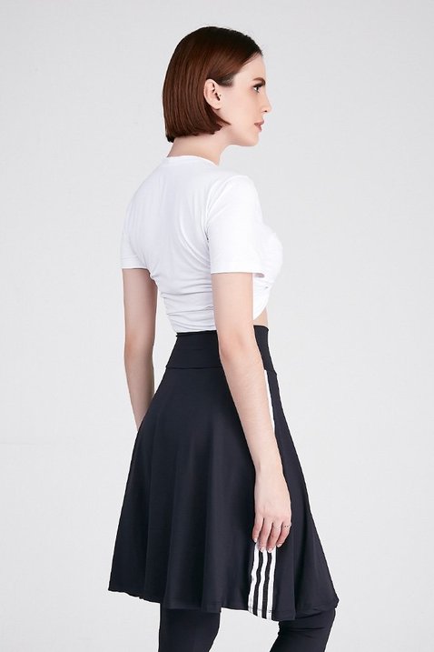 saia calca comprida na cor preta com comprimento no joelho moda fitness modesta epulari 1