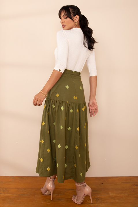 blusa de malha linho e saia de linho verde 5