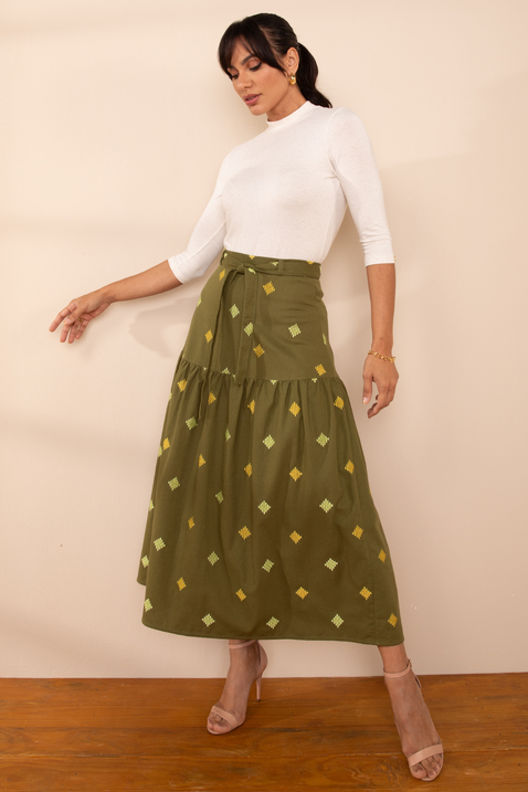blusa de malha linho e saia de linho verde 4