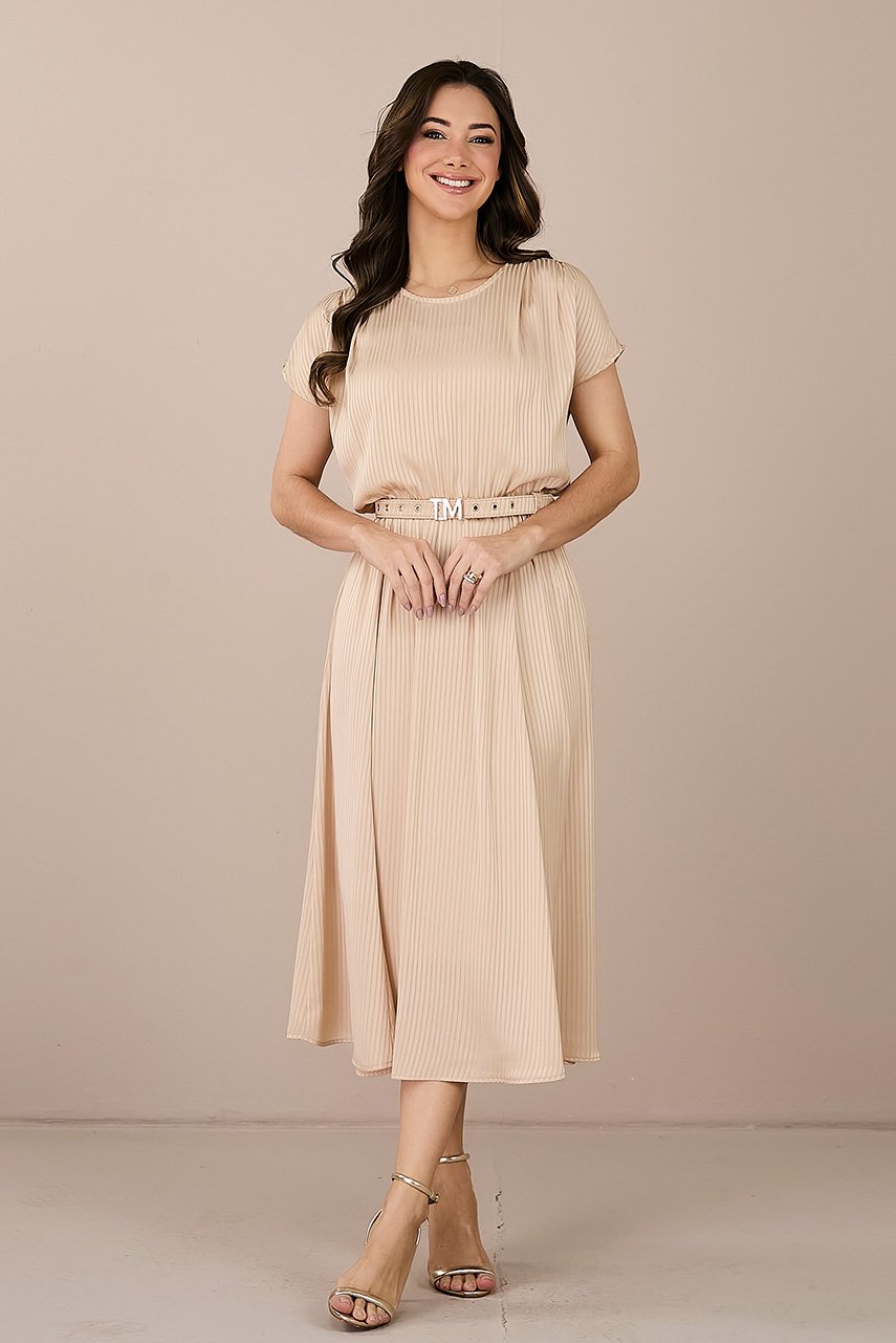 Vestido Bege com Cinto Brenda Tatá Martello