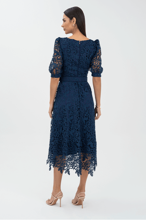 01 vestido midi gode em guipir via tolentino
