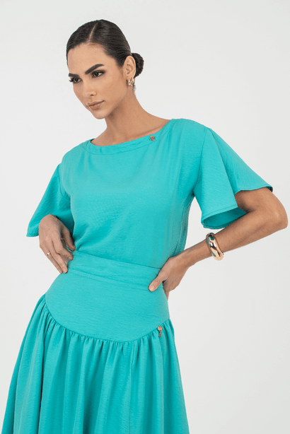 08 saia midi em plano com franzidos e pala azul via tolentino
