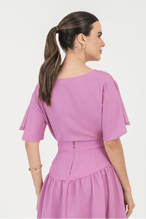 06 blusa cropped mangas curta rosa via tolentino