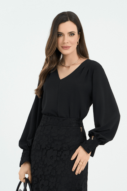 04 blusa plano mangas longas com guipir no punho