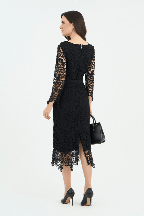 01 vestido preto ajustado em guippir midi