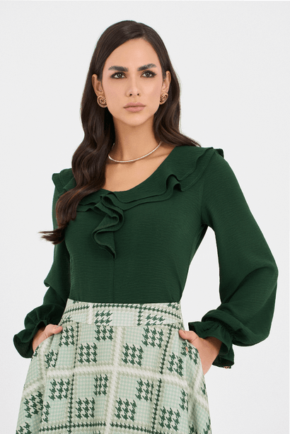 06 blusa verde decote v com babado e mangas longa