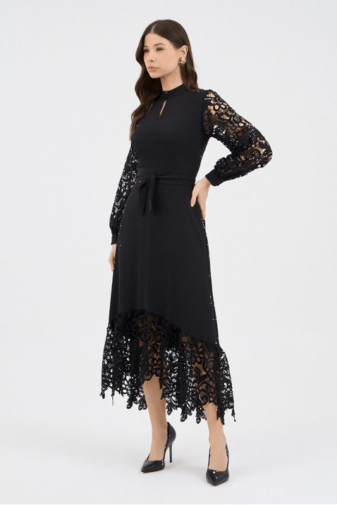 03 vestido preto guipir midi evase