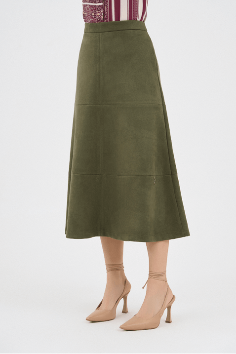 01 saia verde suede midi evase com recortes