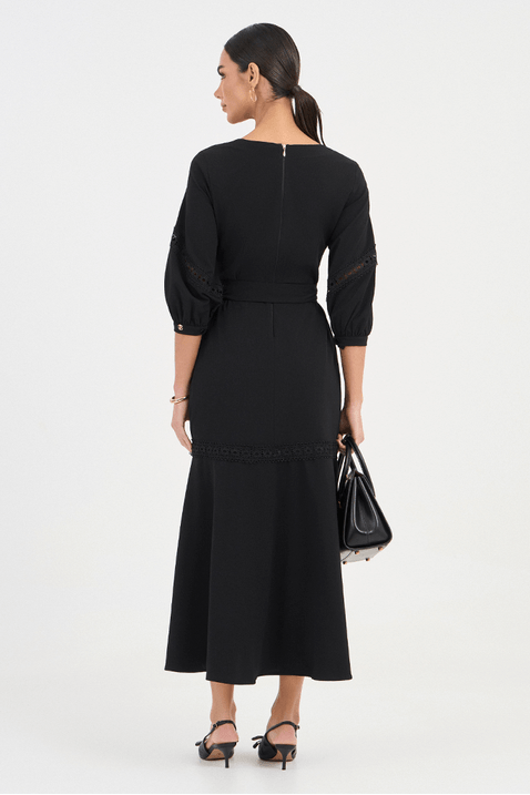 01 vestido preto midi evase com entremeio