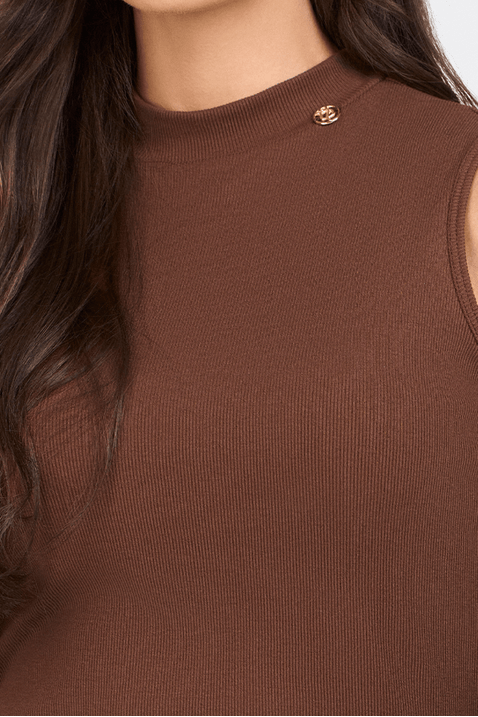 blusa marrom regata em malha canelada 2