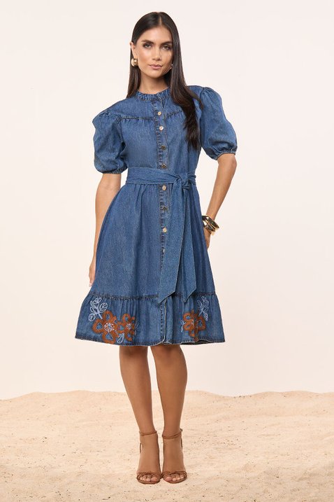 vestido jeans sustentavel bordado com faixa titanium jeans 2