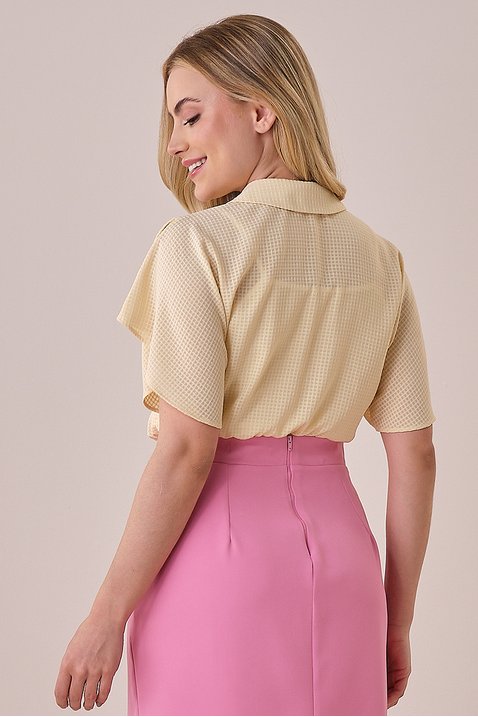 blusa amarelo transpassada 4
