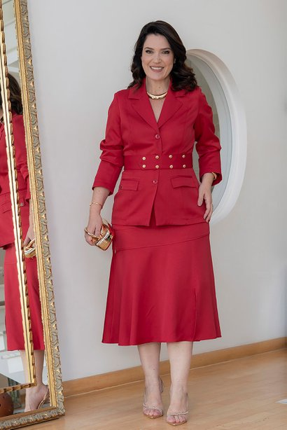 Conjunto Vermelho em Alfaiataria Kauly