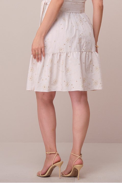vestido bege curto no algodao bordado e listrado tamara tata martello 1