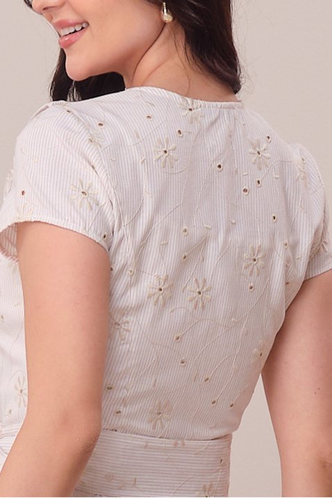 vestido bege curto no algodao bordado e listrado tamara tata martello 3
