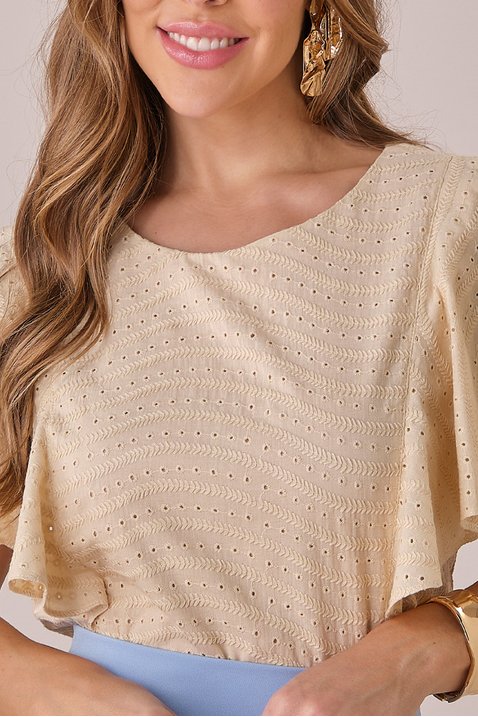 blusa bege curta na laise bordada carmen tata martello 3