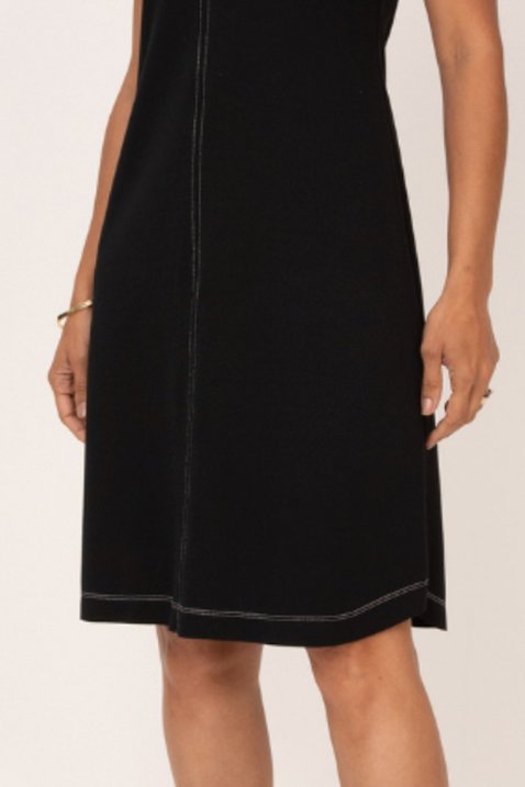 vestido classico de ponto roma preto com pespontos brancos lekazis 5