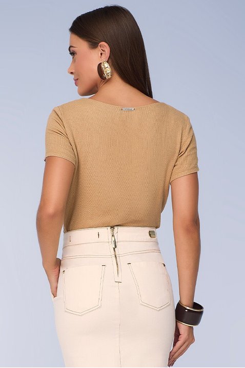 blusa marrom de viscolinho titanium jeans 2