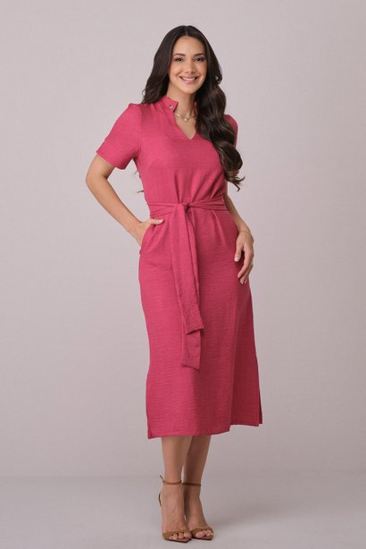 Vestido Pink Midi com Decote V e Faixa Aurora Tatá Martello